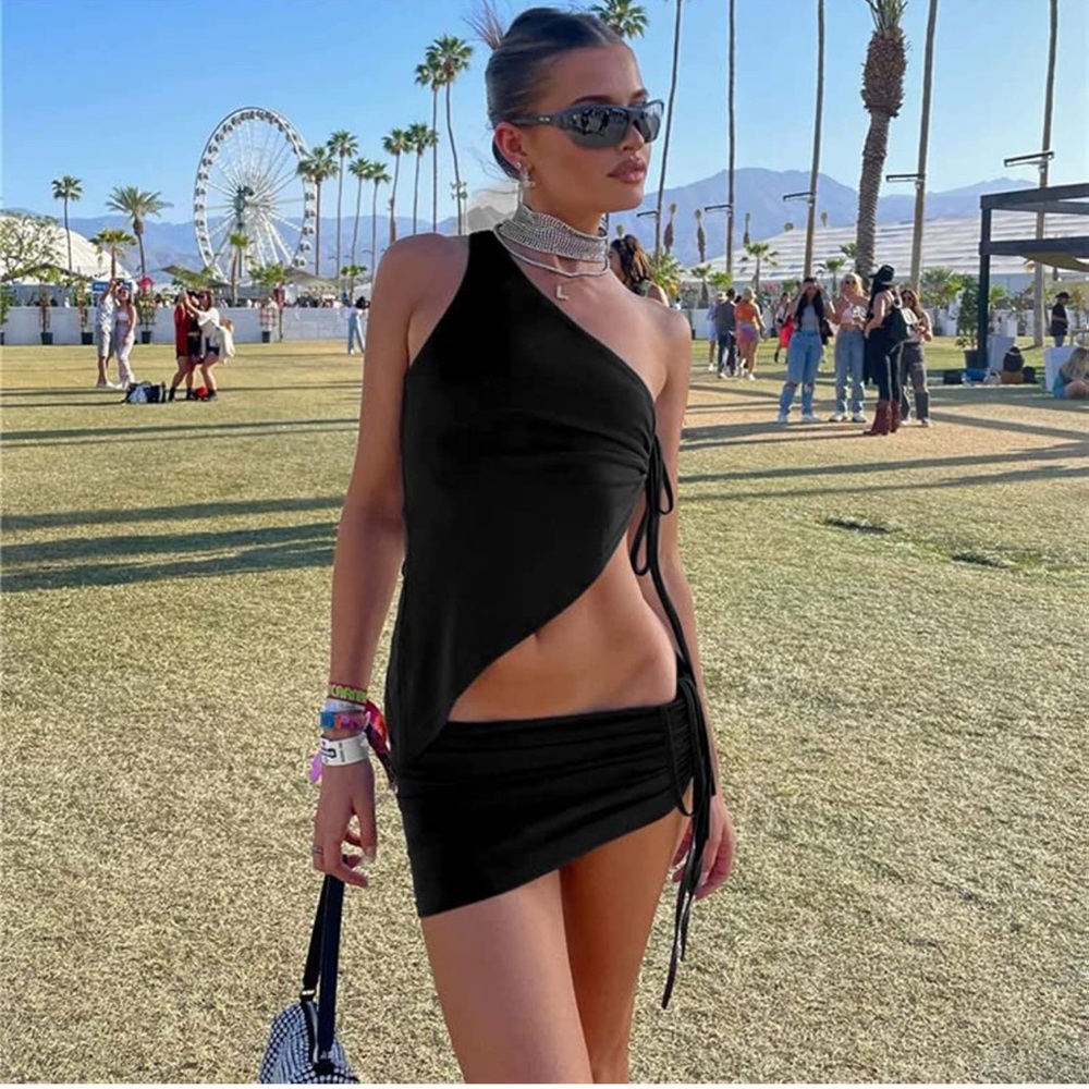 Two Piece Set